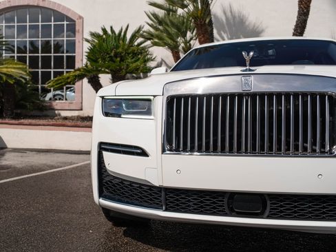 Certified 2022 Rolls-Royce Ghost w/ Ghost Package image 13