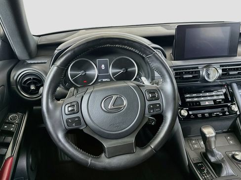 Used 2023 Lexus IS 300 w/ Comfort Package RWD image 17