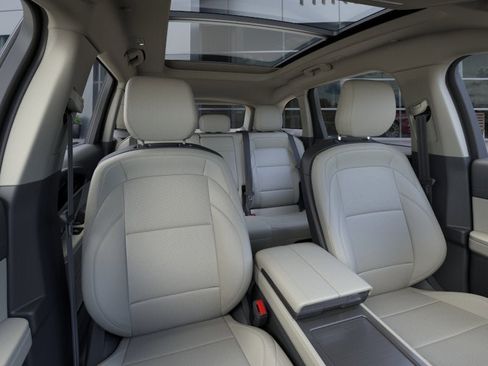 New 2026 Lincoln Nautilus Premier w/ Equipment Group 102A AWD/4WD image 10