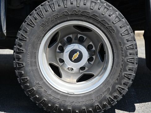 Used 2019 Chevrolet Silverado 3500 High Country w/ Duramax Plus Package image 47