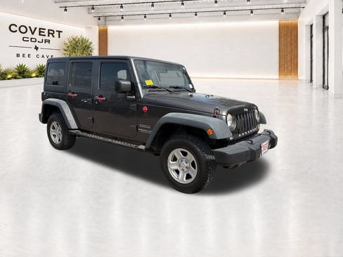 Used 2017 Jeep Wrangler Unlimited Sport w/ Max Tow Package AWD/4WD image 1
