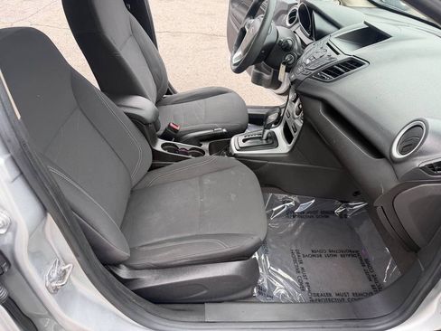 Used 2018 Ford Fiesta SE FWD image 17