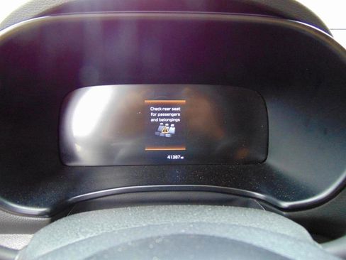 Used 2024 Kia Soul LX w/ Option Group 015 FWD image 31