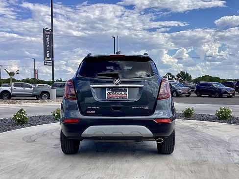 Used 2018 Buick Encore Preferred image 6