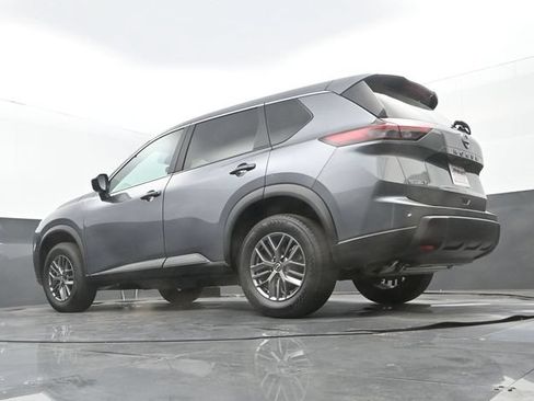 Used 2026 Nissan Rogue S FWD image 10