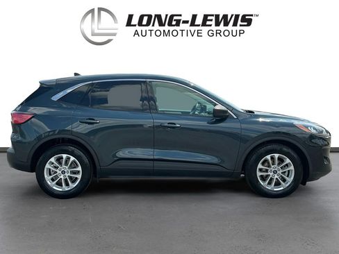 Used 2022 Ford Escape SE w/ Convenience Package FWD image 8