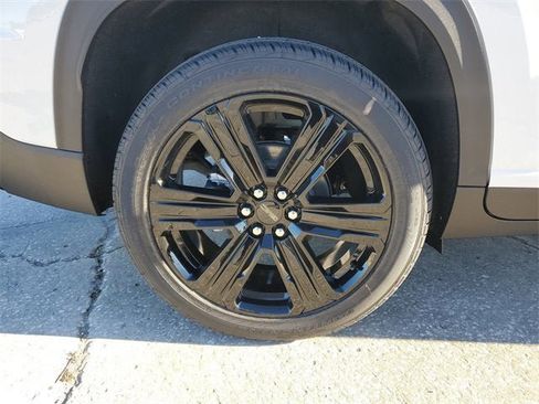 New 2026 GMC Acadia Elevation image 6