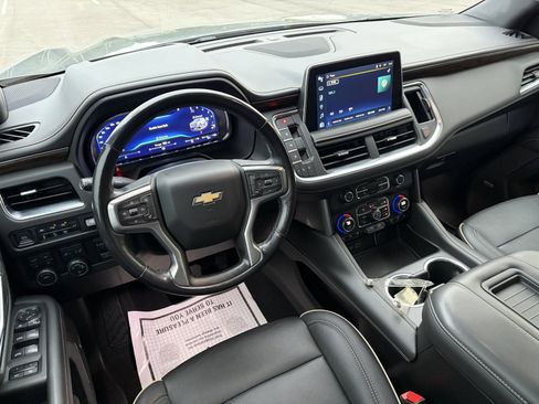 Used 2022 Chevrolet Suburban Premier AWD/4WD image 11