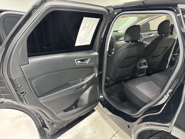 Used 2017 Ford Edge SE AWD/4WD image 20