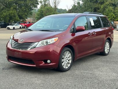 Used 2014 Toyota Sienna XLE
