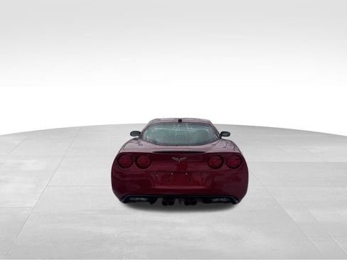 Used 2005 Chevrolet Corvette Coupe w/ Preferred Equipment Group image 8