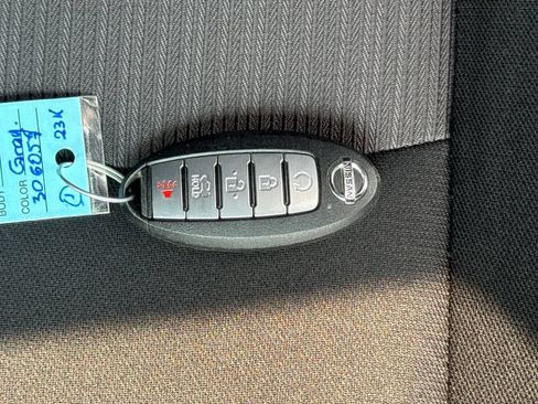 Used 2021 Nissan Sentra SV w/ Electronics Package FWD image 34