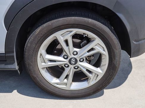 Used 2023 Hyundai Kona SEL w/ Convenience Package FWD image 7