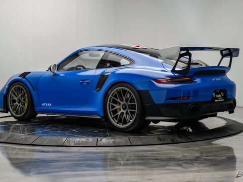 Used 2019 Porsche 911 GT2 RS RWD image 12