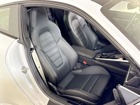 Used 2024 Porsche 911 Turbo S w/ 911 Turbo Sportdesign Package image 29