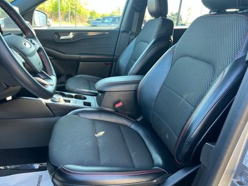 Certified 2023 Ford Escape ST-Line w/ Tech Pack #1 AWD/4WD image 21
