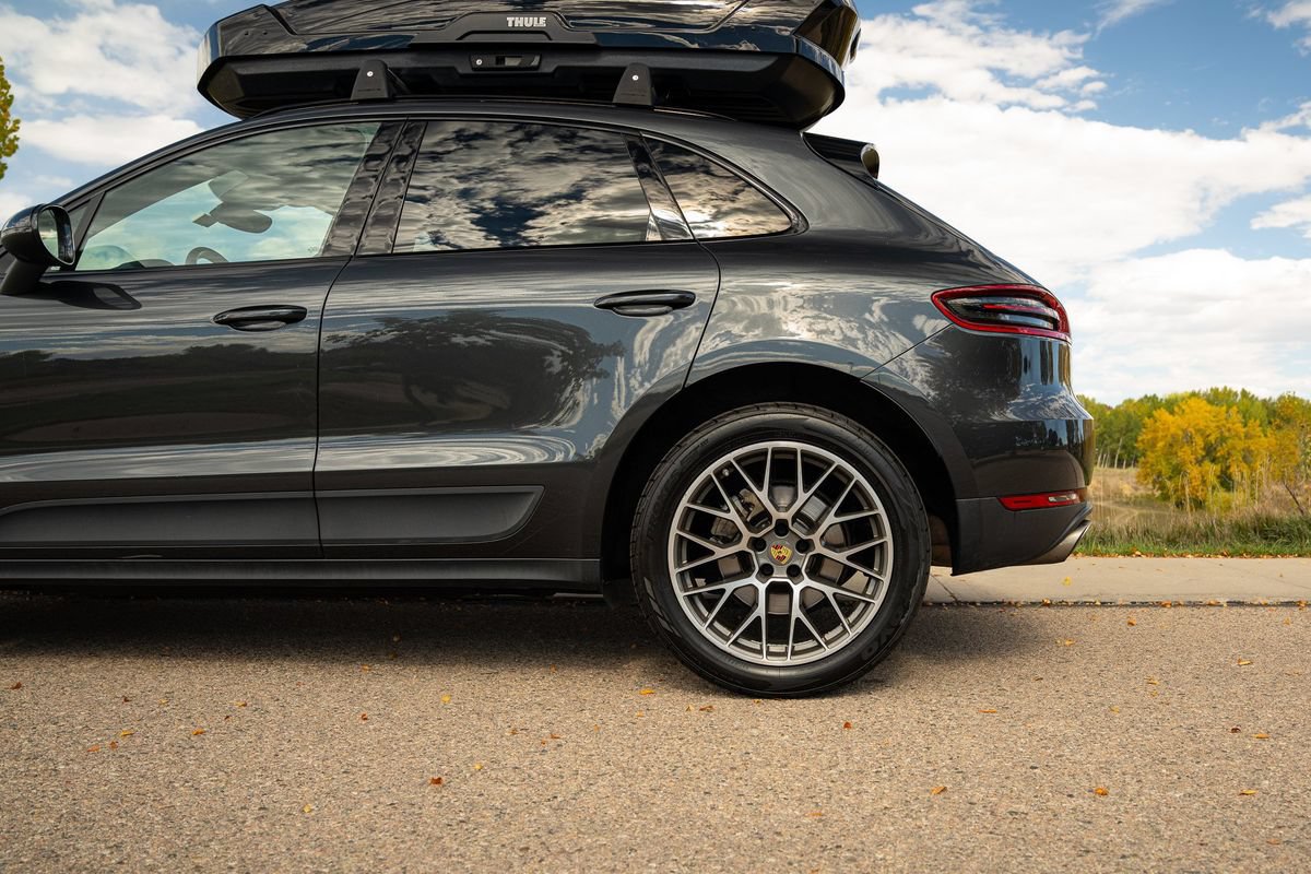 Used 2017 Porsche Macan S AWD/4WD image 11