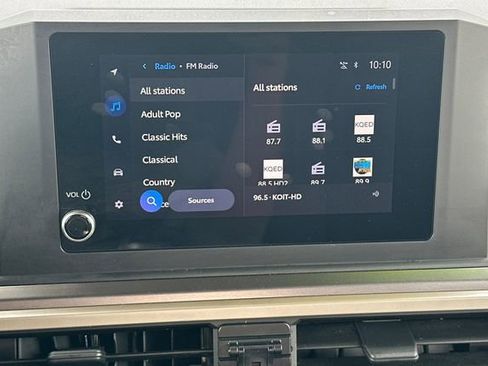 Used 2025 Toyota Tacoma SR5 image 19