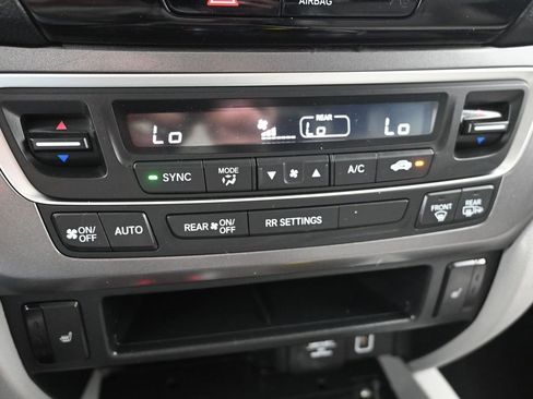 Used 2020 Honda Ridgeline RTL image 18