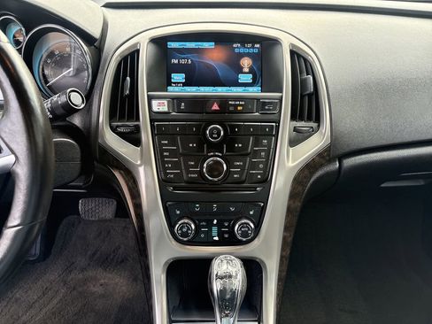 Used 2013 Buick Verano Leather image 16