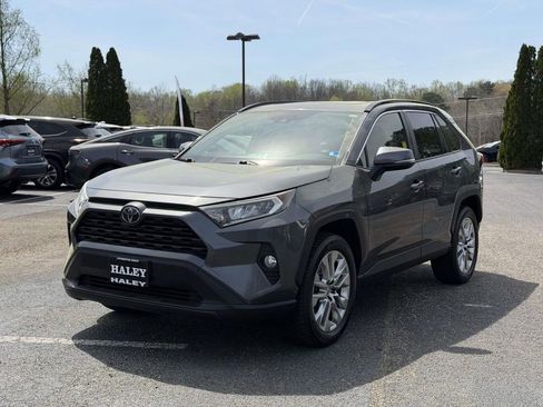 Used 2019 Toyota RAV4 XLE Premium w/ Cold Weather Package image 23