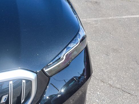 New 2026 BMW i5 eDrive40 w/ Premium Package image 10