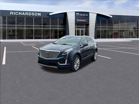 Used 2018 Cadillac XT5 Platinum w/ Driver Assist Package AWD/4WD image 1
