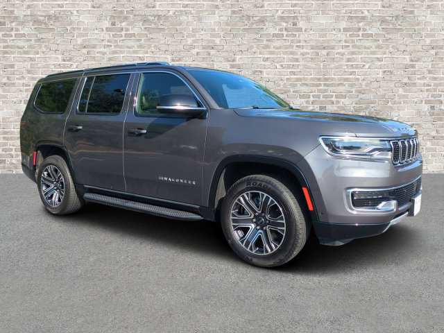 Used 2025 Jeep Wagoneer Series II AWD/4WD image 1