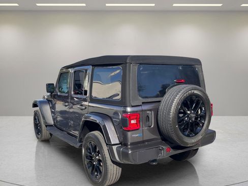 Used 2021 Jeep Wrangler Unlimited Sahara w/ Cold Weather Group AWD/4WD image 3