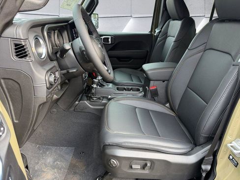 New 2026 Jeep Gladiator Sport AWD/4WD image 7