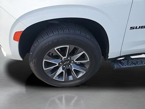 Used 2021 Chevrolet Suburban Z71 w/ Rear Media and Nav Package image 7