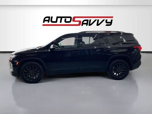 Used 2023 Chevrolet Traverse RS w/ LPO, Floor Liner Package FWD image 4