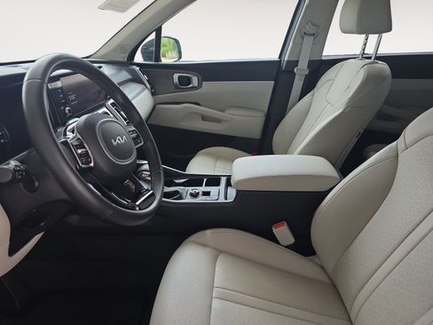 Certified 2022 Kia Sorento X-Line EX AWD/4WD image 21