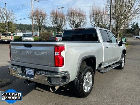 Used 2021 Chevrolet Silverado 3500 LTZ w/ LTZ Plus Package image 6