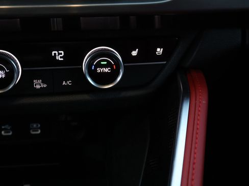 Used 2025 Acura ADX A-Spec image 30