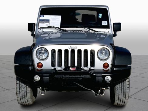 Used 2012 Jeep Wrangler Call of Duty image 4