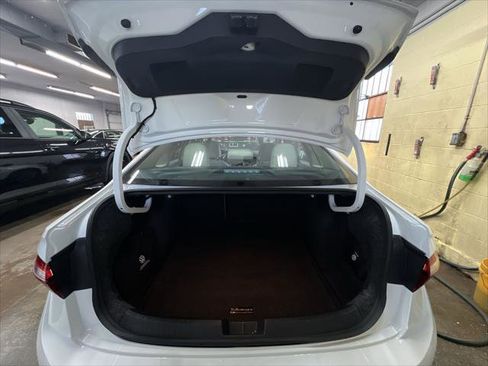 Certified 2024 Volkswagen Jetta SE image 23