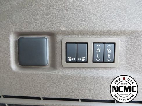 Used 2023 GMC Yukon Denali w/ Max Trailering Package AWD/4WD image 59
