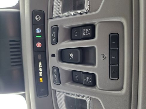 Used 2024 GMC Sierra 1500 Denali image 52