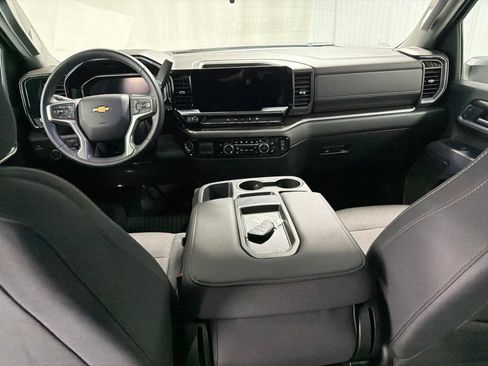Certified 2025 Chevrolet Silverado 2500 LT w/ Convenience Package AWD/4WD image 3