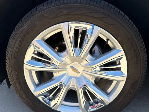 Used 2021 Chevrolet Tahoe High Country image 10