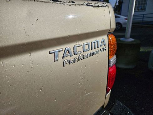 Used 2004 Toyota Tacoma PreRunner image 10