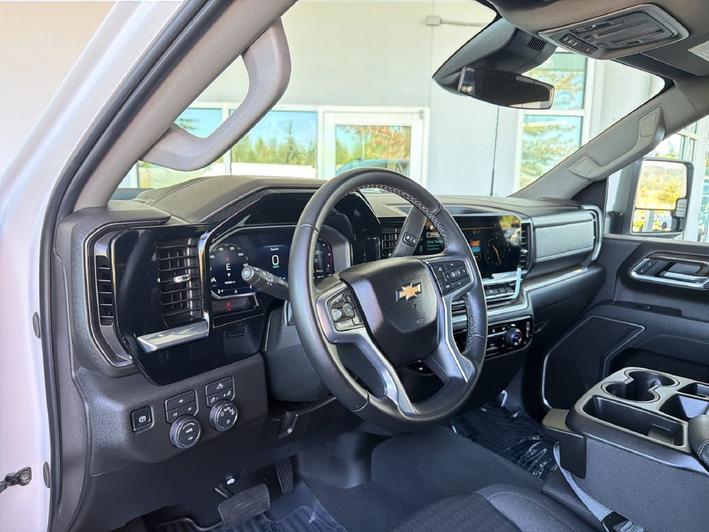 Certified 2026 Chevrolet Silverado 2500 LT AWD/4WD image 11