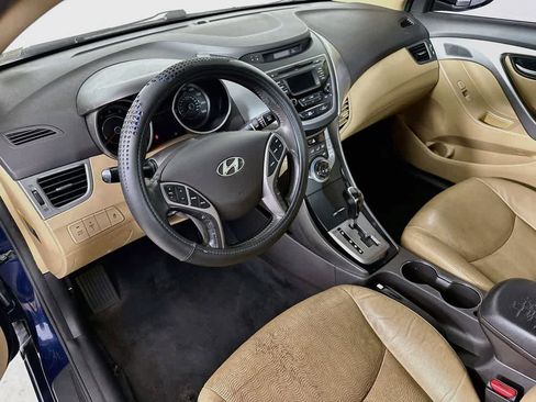 Used 2013 Hyundai Elantra Limited FWD image 2
