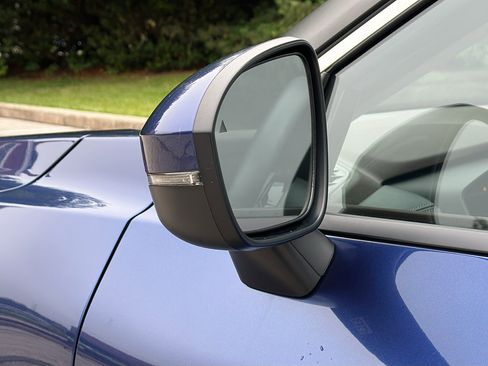 Certified 2023 Nissan Rogue SV image 10