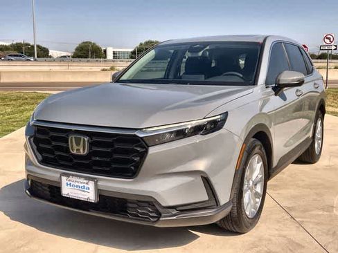 Used 2025 Honda CR-V EX image 2
