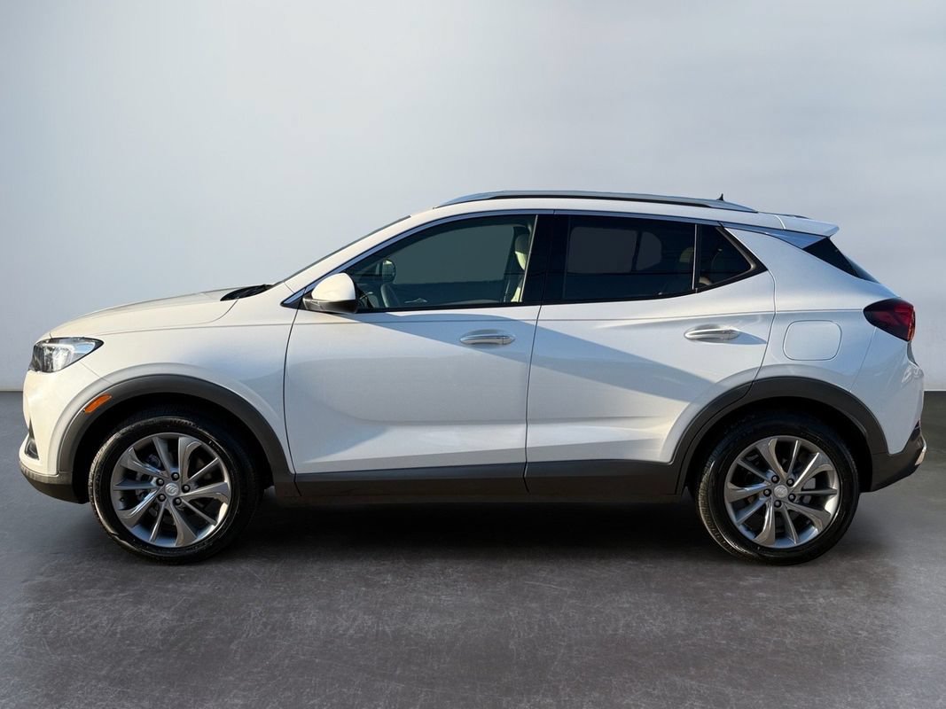 Used 2023 Buick Encore GX Essence w/ Experience Buick Package FWD image 8