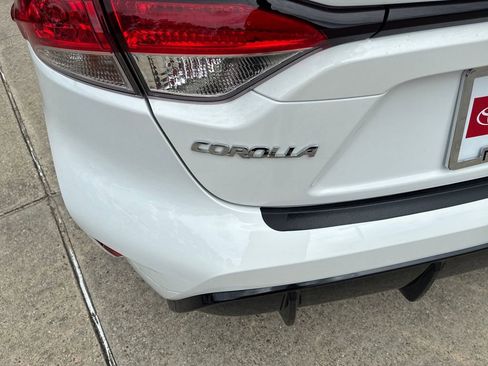 New 2026 Toyota Corolla SE FWD image 6