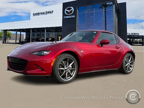 Used 2021 MAZDA MX-5 Miata RF Grand Touring image 2