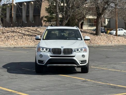 Used 2016 BMW X3 xDrive28i image 2